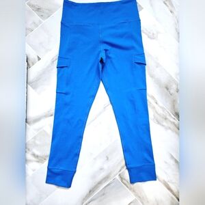 Zyia Blue Cropped Legging